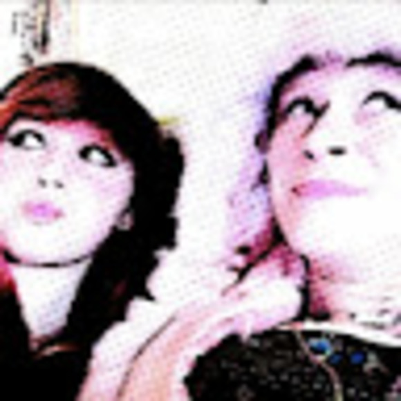 Meet your Posher, Sarah - Picture 1 of 1